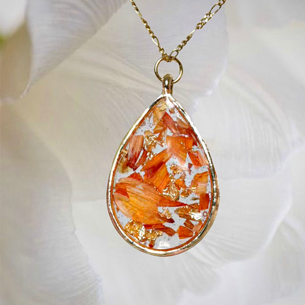 Zinnia Citrus Necklace